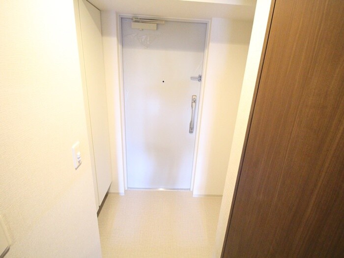 玄関 ライブガーデン江坂Ⅸ