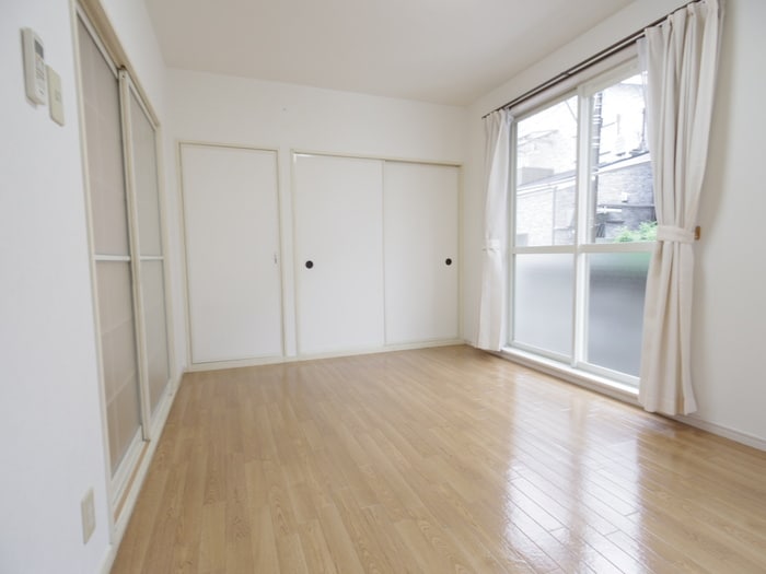 居室 若草ハイツ