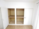 収納 若草ハイツ