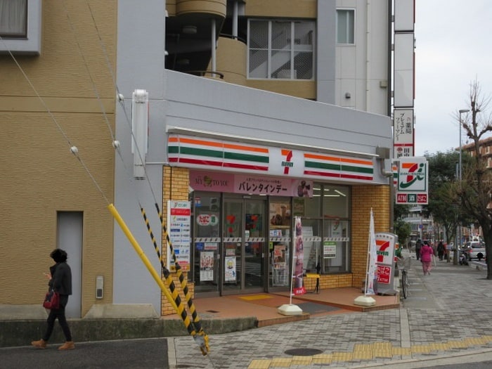 セブンイレブン(コンビニ)まで420m ティモール御影