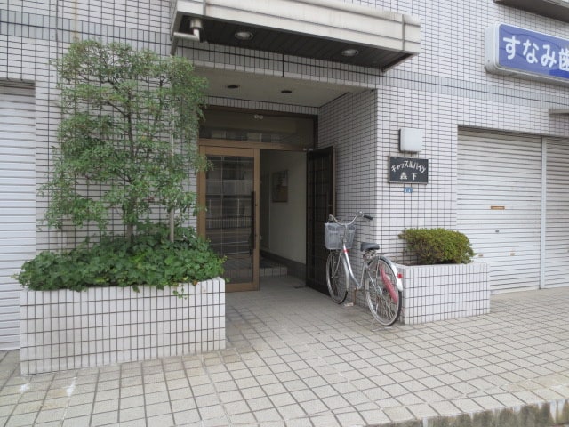 エントランス部分 ＪＰアパートメント摂津Ⅱ