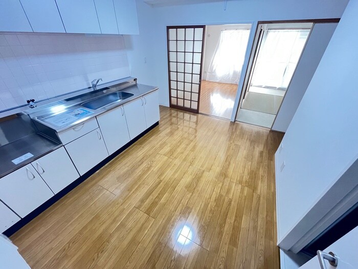 居室 アルビス池田１０２号棟