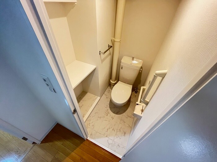 トイレ アルビス池田１０２号棟