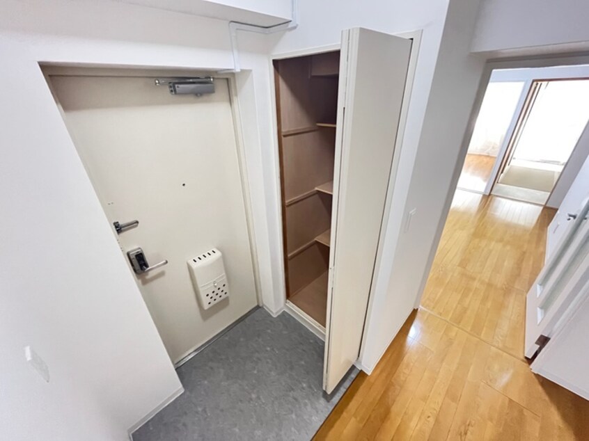 靴箱 アルビス池田１０２号棟