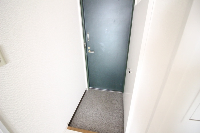 玄関 イ－スト神戸本山