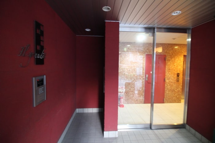 エントランス部分 イル・グランディ