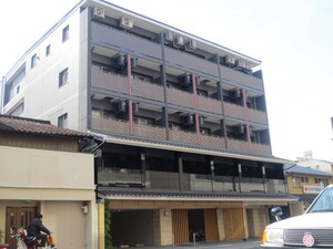 ｴｽﾃﾑﾌﾟﾗｻﾞ京都三条大橋(３０５)