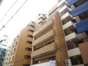 シティ上六(806)