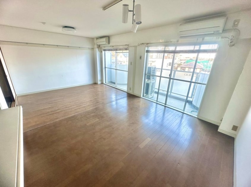 居室 ローズハイツ芦屋（７１１）