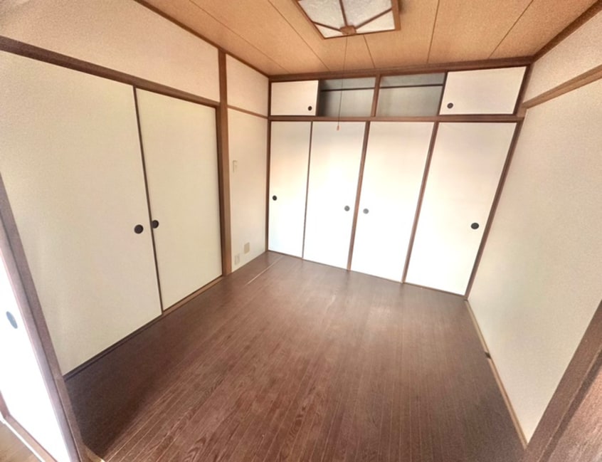 居室 ローズハイツ芦屋（７１１）