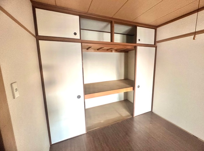 収納 ローズハイツ芦屋（７１１）