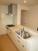 キッチン サンスクエア千里万博A棟