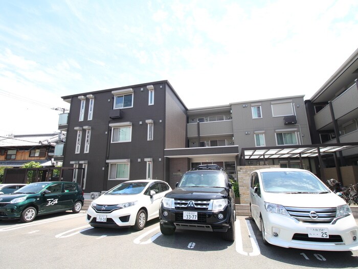 駐車場 サンスクエア千里万博A棟