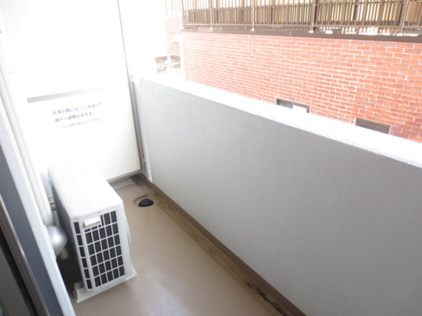 ベランダ・バルコニー ラッフィナ－ト　フィオ－レ