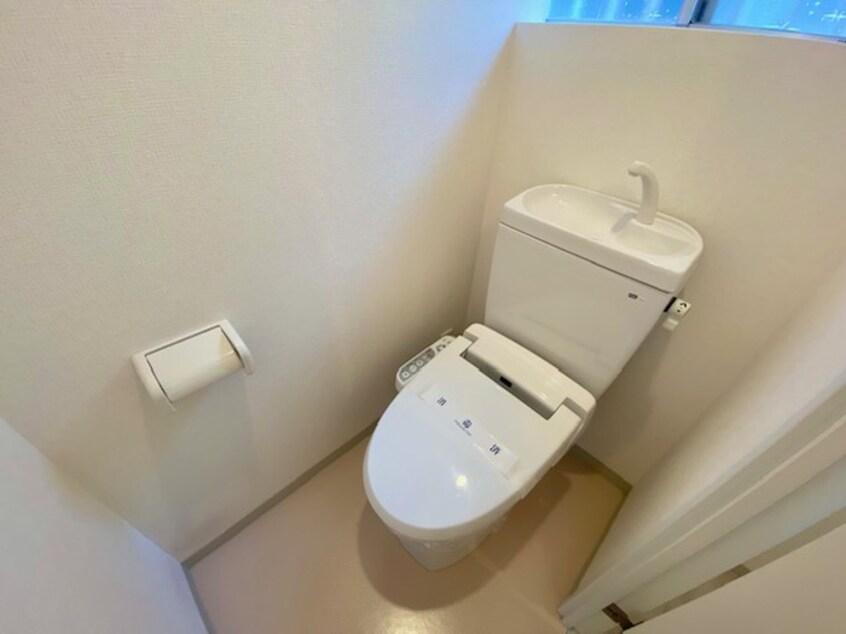 トイレ シャルマン西九条