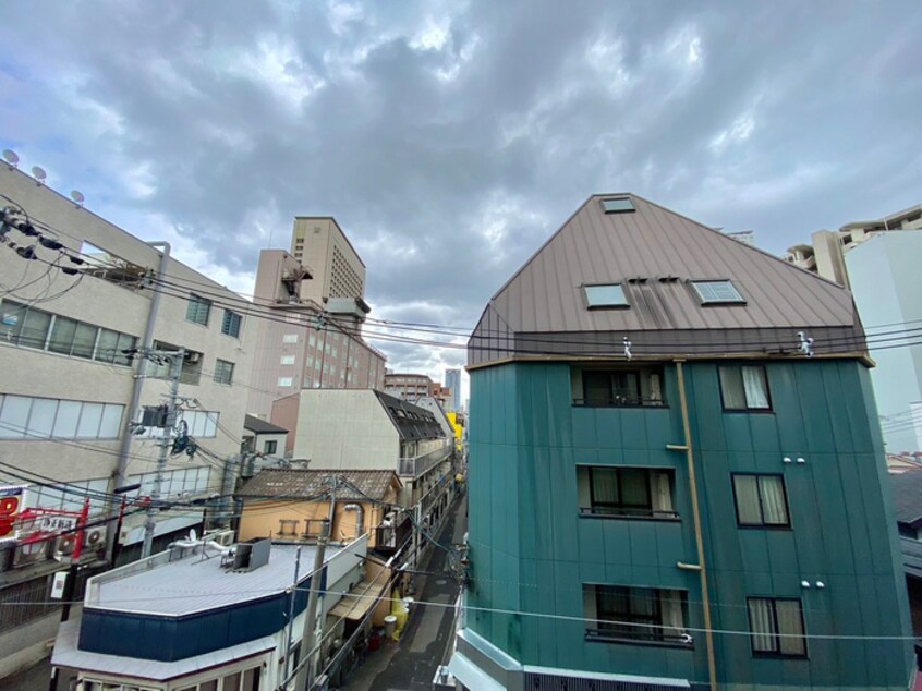 室内からの展望 CASSIA福島駅前