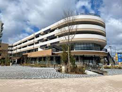 阪急オアシス(スーパー)まで650m BELLE JOIE