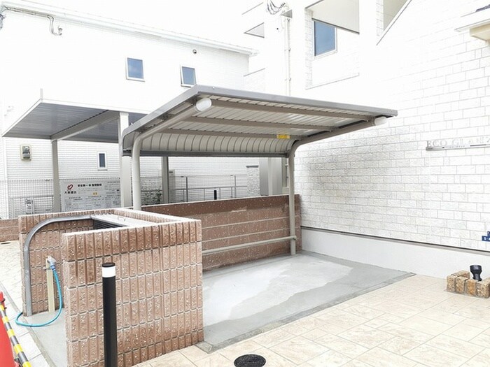 駐輪場 ECO　GLANZ