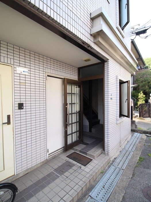 エントランス部分 ベルシャト－