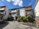 奈良本マンションの外観