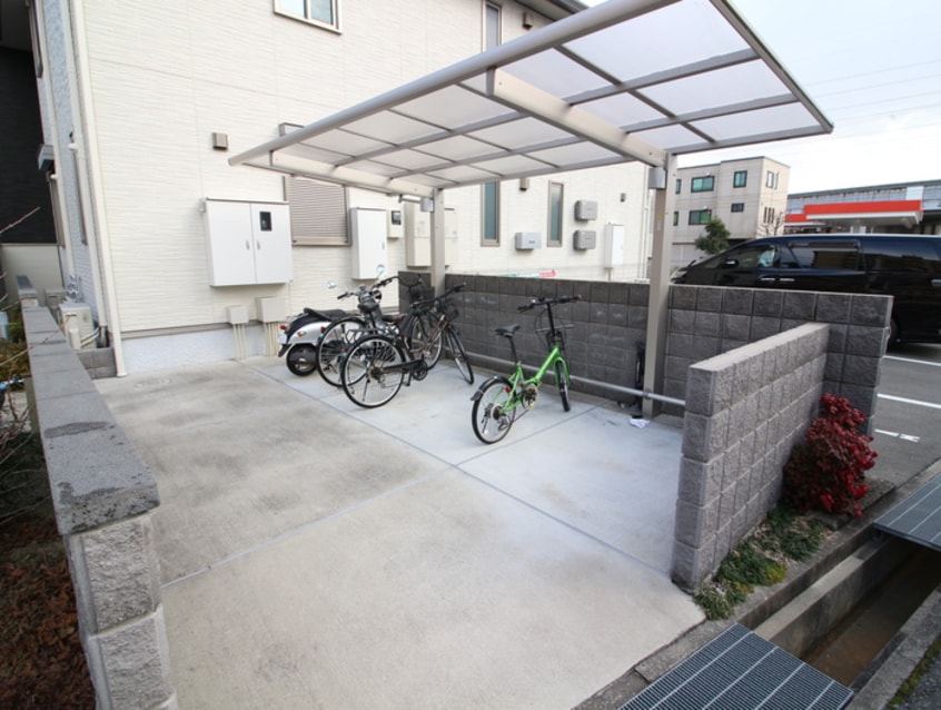 駐輪場 ｼｬｰﾒｿﾞﾝ ｸﾞﾘﾅｰｼﾞｭ