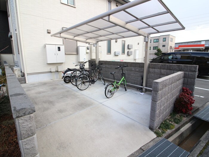 駐輪場 ｼｬｰﾒｿﾞﾝ ｸﾞﾘﾅｰｼﾞｭ