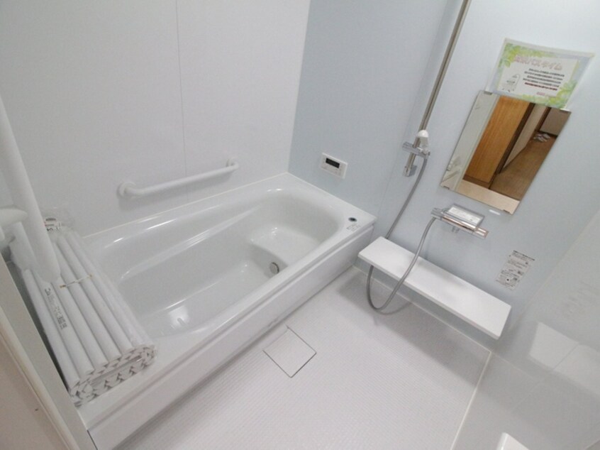 バス／シャワールーム等 霞ケ丘貸家