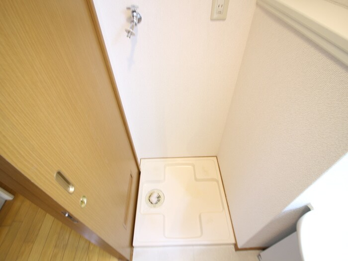 洗濯機置場 ラフィ－ネ伊丹Ⅱ