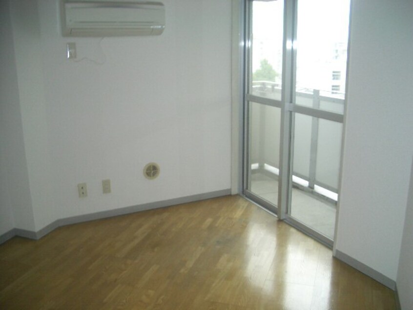 居室 キュ－ブＡＭＸ