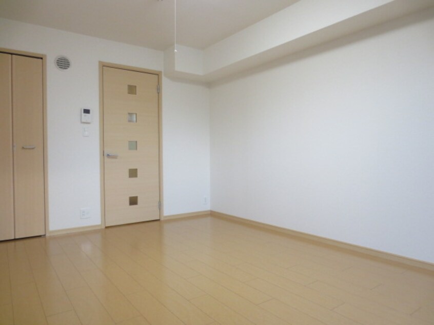 内観写真 プレジェ－ネ一津屋