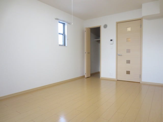 内観写真 プレジェ－ネ一津屋