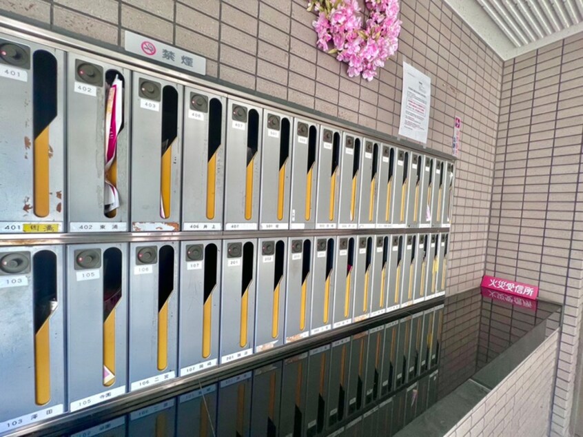 エントランス部分 イ－リス武庫之荘