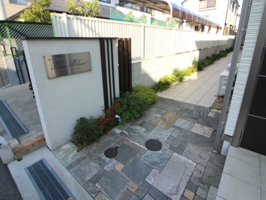 エントランス部分 トマ・ブルーム