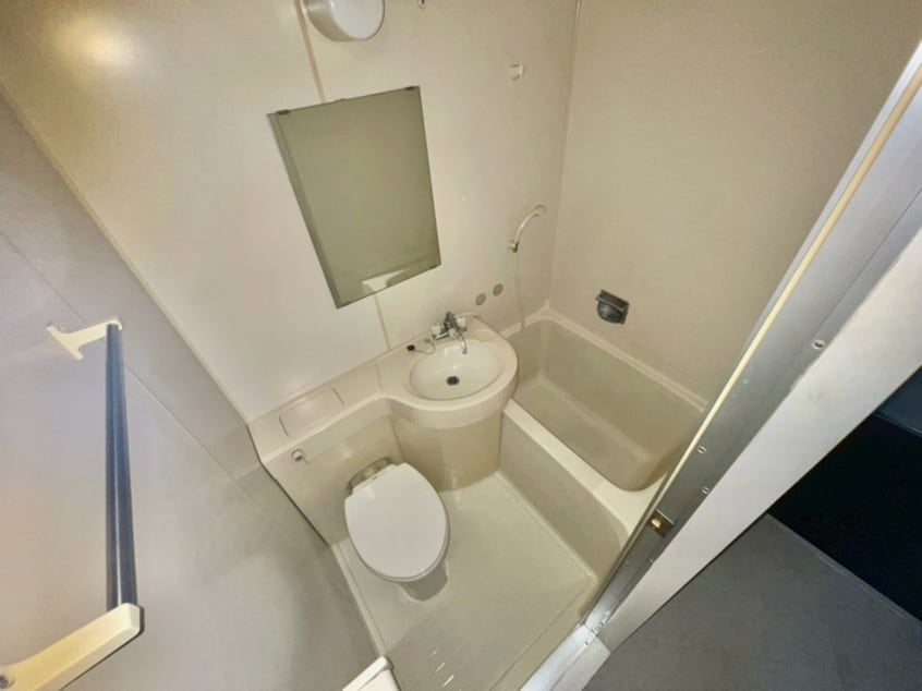 バス／シャワールーム等 ﾄｰｶﾝｷｬｽﾃｰﾙ六甲道（501）