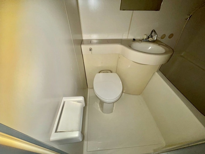 トイレ ﾄｰｶﾝｷｬｽﾃｰﾙ六甲道（501）