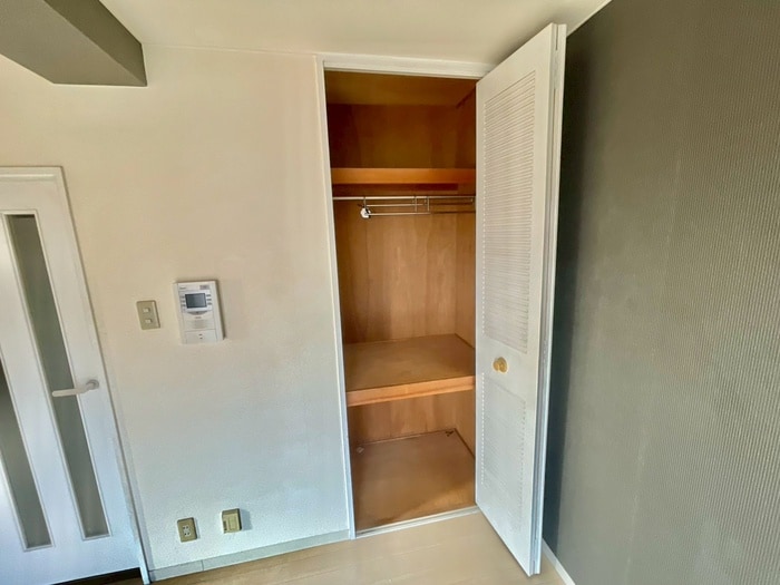 収納 ﾄｰｶﾝｷｬｽﾃｰﾙ六甲道（501）