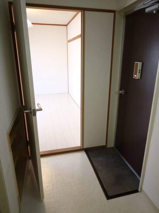 廊下 ガーネット哲学道