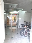 エントランス部分 ラメゾンフジ