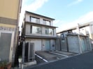 エスアンプレミア御所北の外観