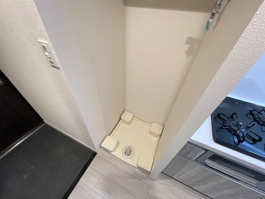 洗濯機置場 ﾌﾟﾚｻﾝｽﾊｰﾊﾞｰﾗﾝﾄﾞｱﾝﾄﾞ･ｼｰ(1003)