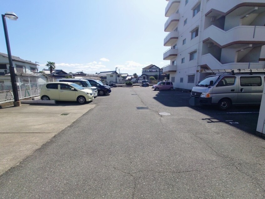 駐車場 パストラーレ久米田
