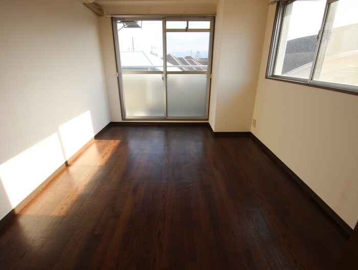 居室 パストラーレ久米田