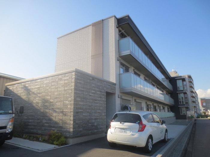 外観写真 ｼｬｰﾒｿﾞﾝ北本町