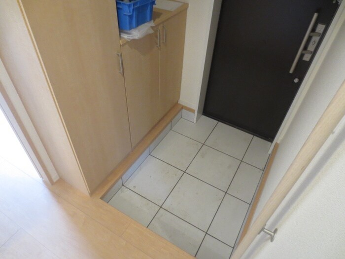 玄関 ｼｬｰﾒｿﾞﾝ北本町