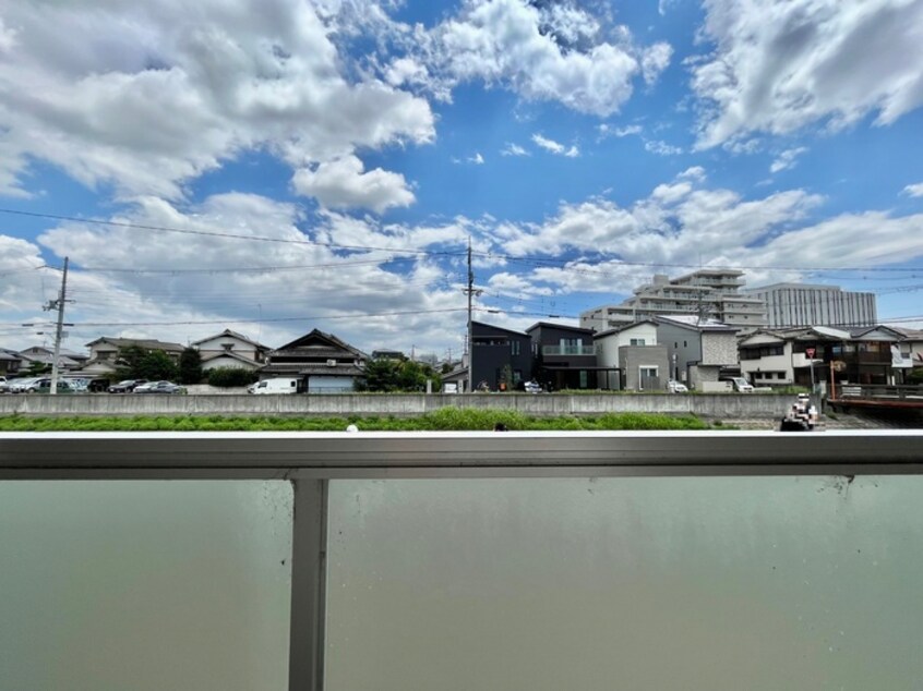 室内からの展望 ｼｬｰﾒｿﾞﾝ北本町