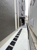 エントランス部分 ジーメゾン東大阪寿