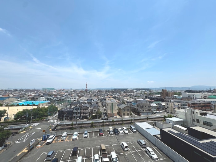室内からの展望 ﾆﾁﾓｸﾞﾘ-ﾝﾀｳﾝ10番館(815)