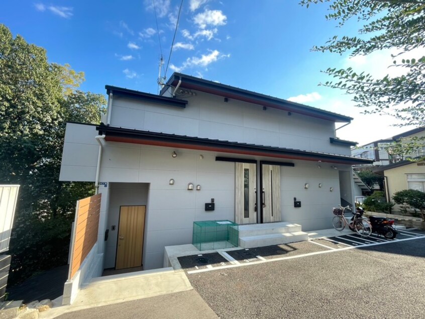 外観写真 中山荘園ＬＯＨＡＵＳ