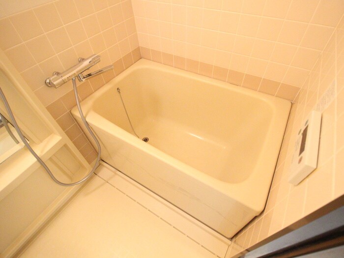 バス／シャワールーム等 室町館