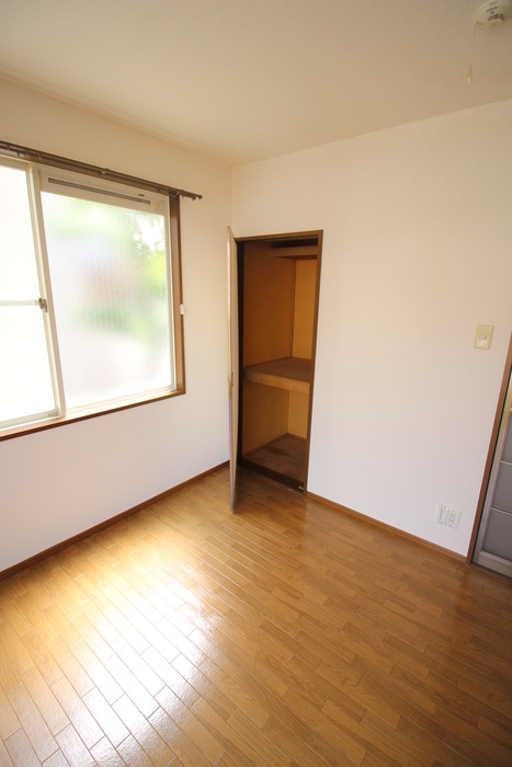 収納 リバ－ハイツＢ棟